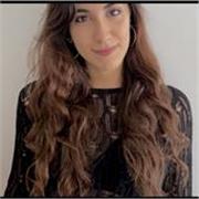 Cerchi un tutor che ti aiuti a trasformare lo studio in qualcosa di più semplice e gratificante? Francesca fa per te! 