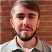 Profesor para todos los niveles de Primaria. Especializado en Inglés pudiendo ofrecer refuerzo en el resto de asignaturas.