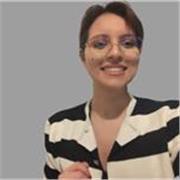 I help students who aim to improve their speaking skills