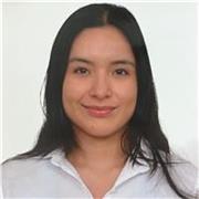 Estudiante destacada dispuesta a brindar una enseñanza personalizada.