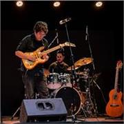 Guitarrista y Músico Profesional 🎸 | Clases de Guitarra, Teoría, Armonía y Formación Musical Integral