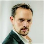 Doy clases de Canto lirico o Moderno todo tipo de niveles, soy Tenor titulado en la Escuela superior de Canto de Madrid y carrera en Italia y España