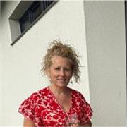 AMI-trained Montessori Teacher Leader and Early Years Specialist offering expert English tutoring for children  in Valencia.