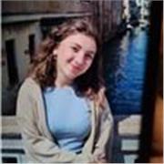 Studentessa liceo linguistico offre lezioni di inglese