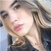 Profesora de apoyo escolar de forma online o presencial especializada en matemáticas, latín, español, inglés, catalán y historia