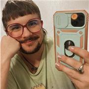 Professeur particulier donne cours de soutien scolaire ! Je possède un BAC+3 et serait ravi d’aider vos enfants en ligne :)