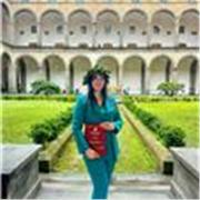 Laureata in lettere classiche offre ripetizioni di latino e greco per studenti di liceo