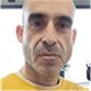 Profesor de Matemáticas con experiencia de profesor de más de 15 años. Titulado Superior