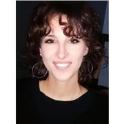 Psicologa e Docente di Sostegno che impartisce lezioni di Italiano e Inglese a persone con difficoltà con la lingua Italiana