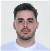 Diseñador gráfico con máster en TU Dublin. Clases creativas y prácticas para distintos niveles en Málaga.