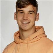 Profesor de Química y Matemáticas para alumnos de primaria y secundaria. Estudiante de Ingeniería con 1 curso de experiencia en Estados Unidos.