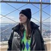 Doy clases individualizadas teniendo en cuentas las necesidades y los objetivos de cada uno de mis alumnos y alumnas