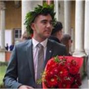 Laureato in Economia dei Mercati e degli Intermediari finanziari disponibile per ripetizioni di Economia (scuole superiori)