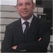 Experiencia en formación, definición de programas y formando a distintos perfiles de personas.