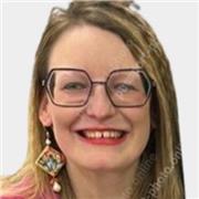 Il teatro è il gioco di nasconderci attraverso le maschere