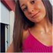 Studentessa al terzo anno di liceo scientifico offre ripetizioni di inglese, matematica, fisica
