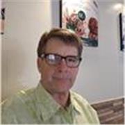 Docente nativo del Inglés Americano. Altamente bilingüe, Español-Inglés. Titulado. Clases presenciales, dinámicas, interesantes