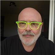 Amoureux de la langue de Moliere , je saurai la faire utiliser comme il se doit. Basé à Bayonne (64)