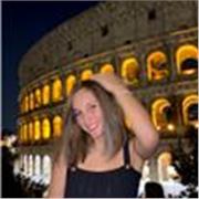 Ciao! Sono una studentessa universitaria disponibile per ragazzi/e delle scuole elementari e medie in zona Monza e Brianza