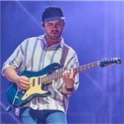 Clases de guitarra eléctrica y clásica online