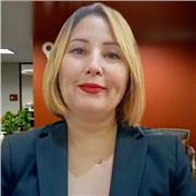 Profesora de apoyo en lenguas : Francés y árabe, online. Disponible los lunes, martes.jueves, viernes y los sábados mañana de 10h a 14h00