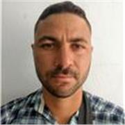 Profesor de biología a adolescentes