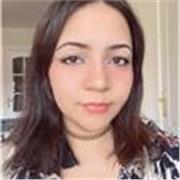 Estudiante responsable con más de 12 años hablando inglés. 