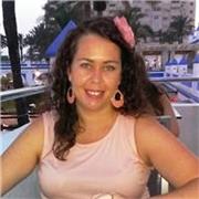 Profesora de comunicación apta para todas las edades. 