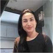 educada, amable, respetuosa, responsable, flexible, simpática, venezolana, didáctica