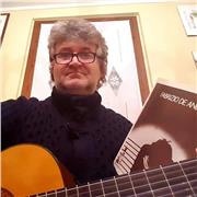 Persona seria, preparata e affidabile con una lunga e variegata esperienza in ambito formativo