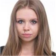 Studentessa di giurisprudenza, con diploma italo-francese (ESABAC), offre aiuto compiti a bambini e ragazzi di elementari e medie