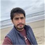 Profesor de comunicación y periodismo apto para todas las edades.