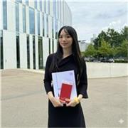 Hi, I’m Vi Anh, 23 years old and a graduate with a Bachelor’s degree in Mobile Media.