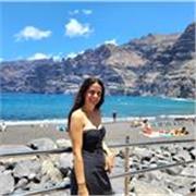 Profesora de asignaturas de ciencias (química, biología y física) para todos los niveles de ESO y Bachillerato, adaptando las clases al nivel del alumno.