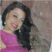 Laureata in lingue offre lezioni di italiano, storia e spagnolo