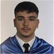 Hola! Soy Gabriel y soy graduado en física y ofrezco clases particulares a domicilio u online de física y matemáticas