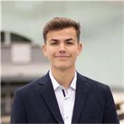 Etudiant en école d'ingénieur en aéronautique et en double diplôme en management. Etant passé par une classe préparatoire aux grandes écoles, je suis disposé à donner des cours de la primaire au lycée dans les matières scientifiques ainsi qu'en anglais.