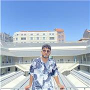 Mathe-Held, der alle Kinder und Jugendliche mit Mathe befreunden möchte