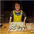 Chef con experiencia en comida saludable japonesa, fermentación y meditarranea