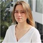 Profesora nativa de francés en Barcelona – clases dinámicas para todos los niveles