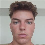 Imparto clases de refuerzo a alumnos de diferentes edades y materias