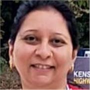 Supportive, patient teacher delivering structured, confidence-building English lessons for secondary students and adult learners.