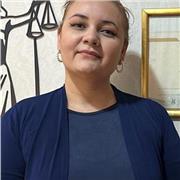Abogada dicta clases de materias juridicas y relacionadas