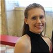 Laureata al conservatorio A. Pedrollo di Vicenza e con esperienza di insegnamento propone lezioni di pianoforte classico