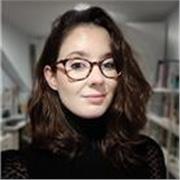 Profesora Experta en Historia del Arte, Crítica y Comunicación Cultural y Ciencias de las Religiones