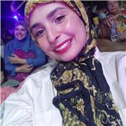 English tutor who teaches English for young learners