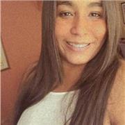 profesora de inglés titulada con experiencia dictando clases para niños y adultos de forma virtual