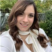 Interprete e traduttrice laureata con esperienza di oltre 6 anni offre lezioni e ripetizioni di inglese a ragazzi e adulti