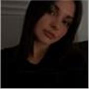 Una persona con paciencia, y vocación en docencia, escuchar y ver cuáles las necesidades de cada niño.