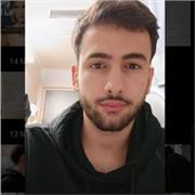 Prof de mathématiques qui aime transmettre son savoir et ses méthodes aux élèves de la primaire à la terminale.